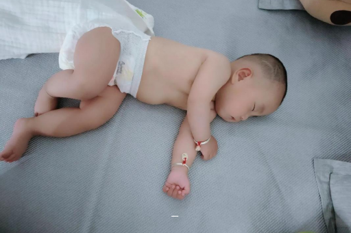 乐平怀孕感觉自己心跳明显